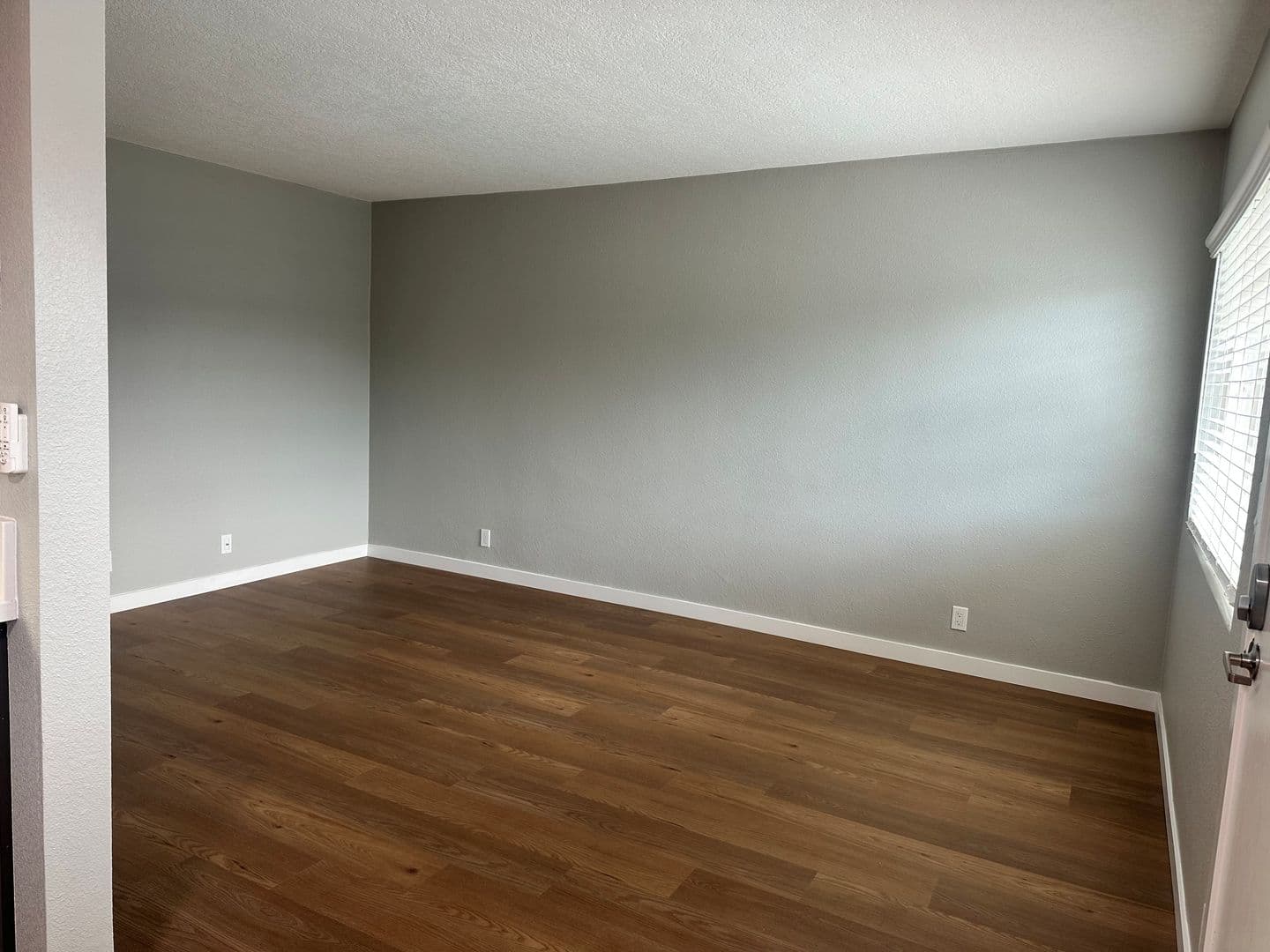 La Habra Apartment: 360 S. Idaho Street