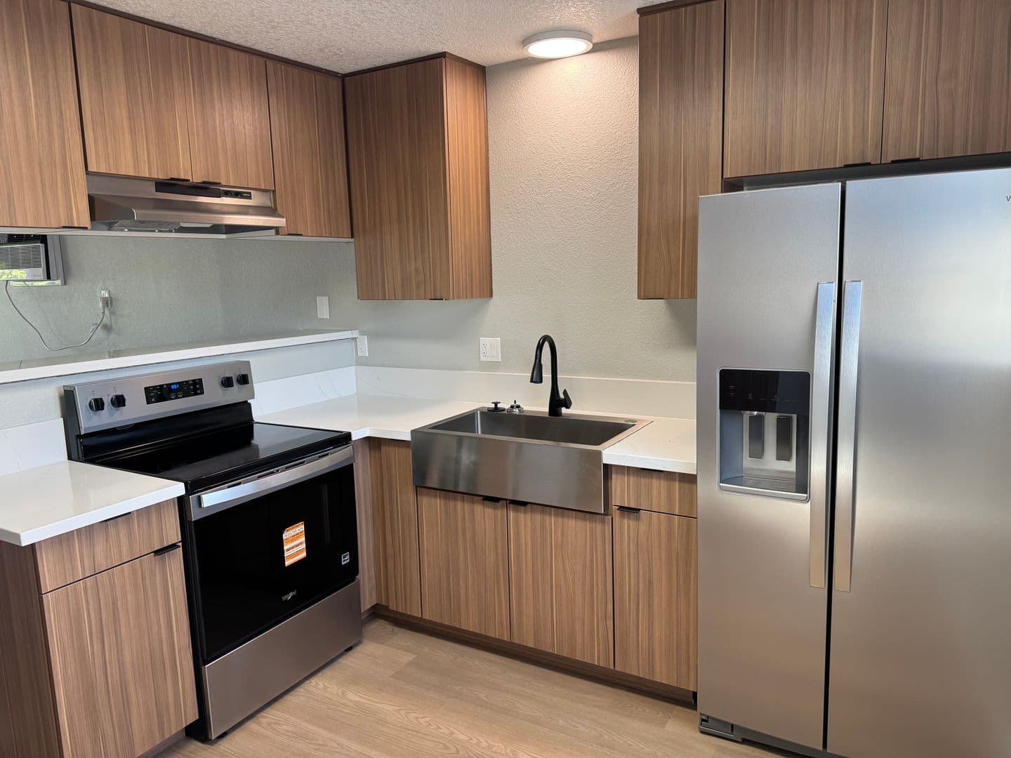 Santa Ana Apartment: 811 S. Fairview