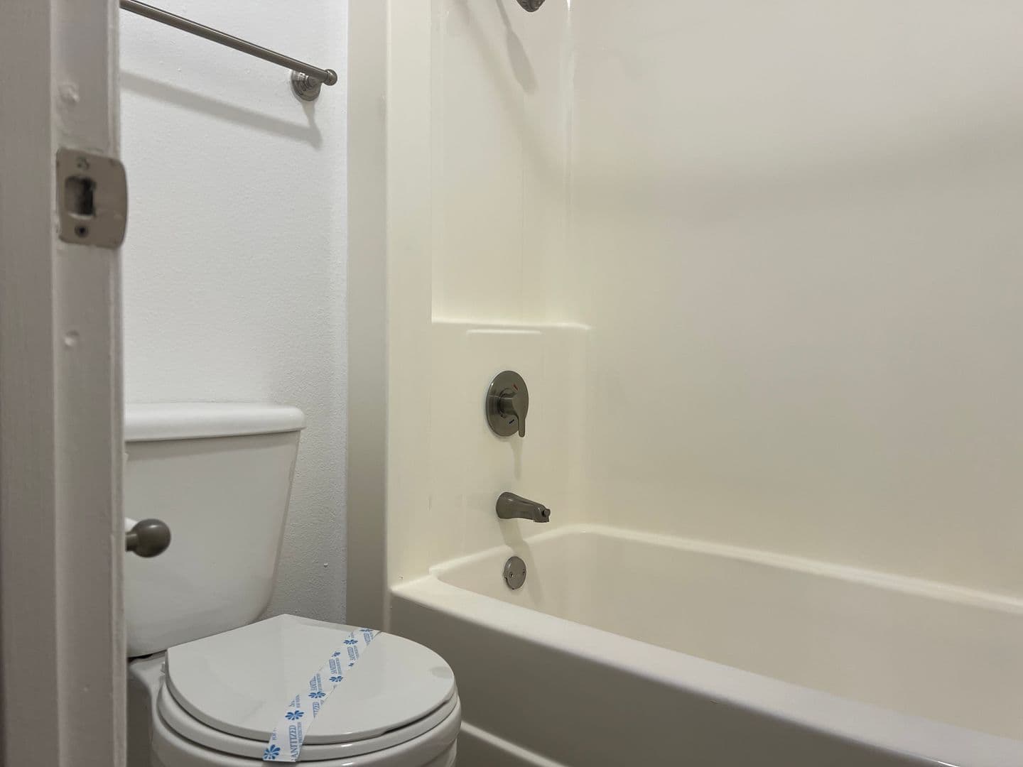 Fullerton Apartment: 1501 S. Highland Avenue