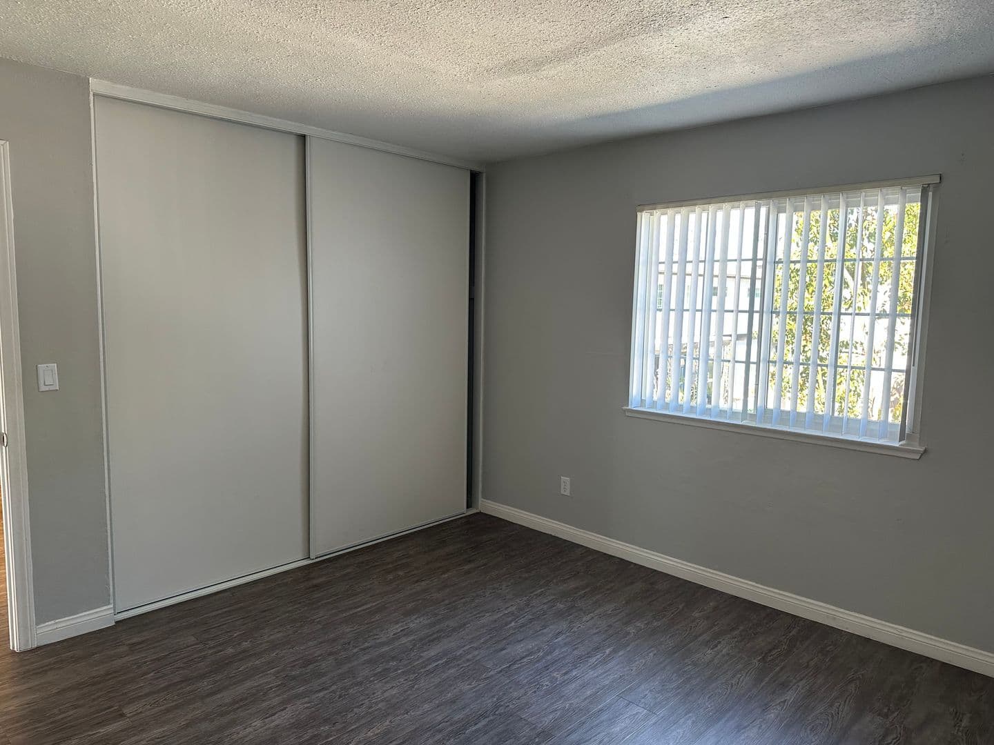 Santa Ana Apartment: 811 S. Fairview
