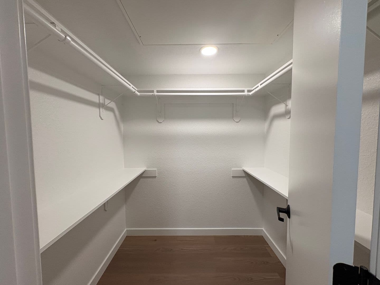Costa Mesa Apartment: 2855 Pinecreek Drive