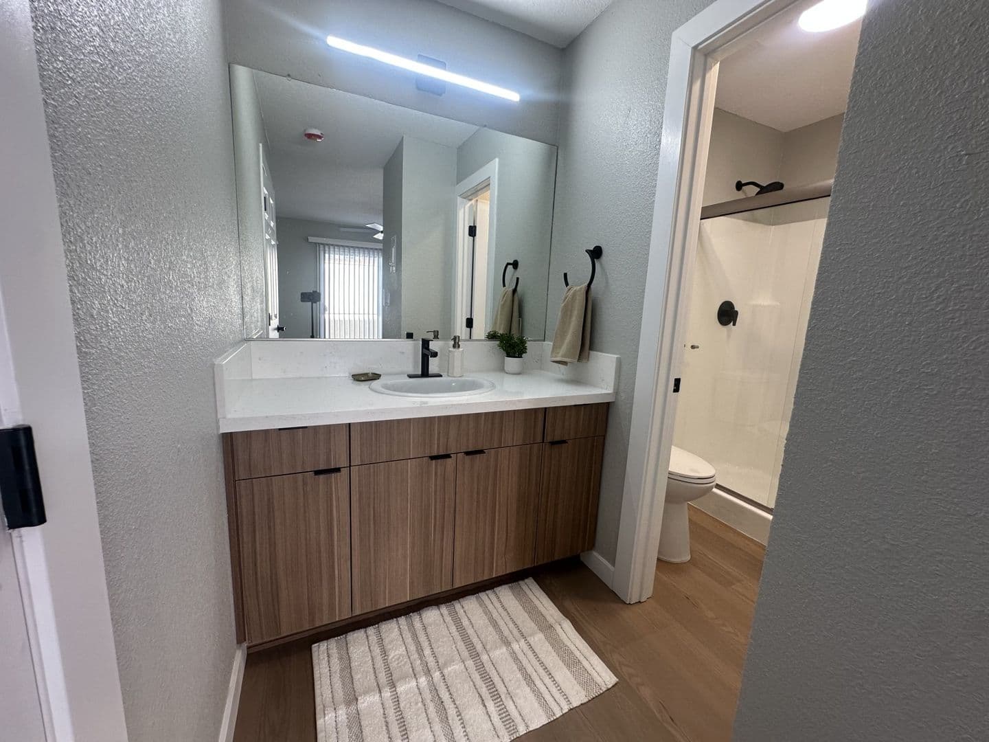 Rowland Heights Apartment: 1900 Fullerton Rd.