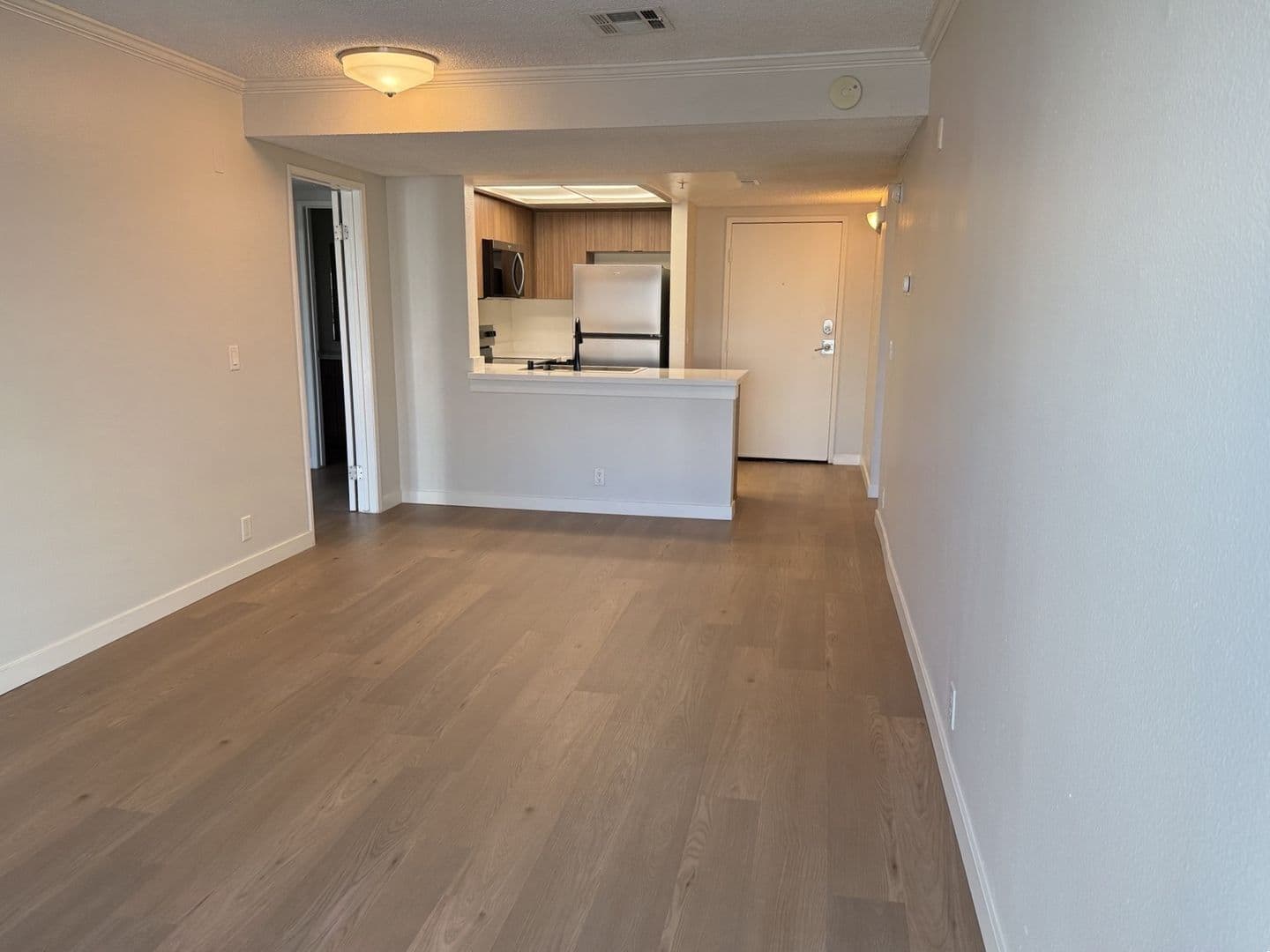 Santa Ana Apartment: 300 West 2nd Street