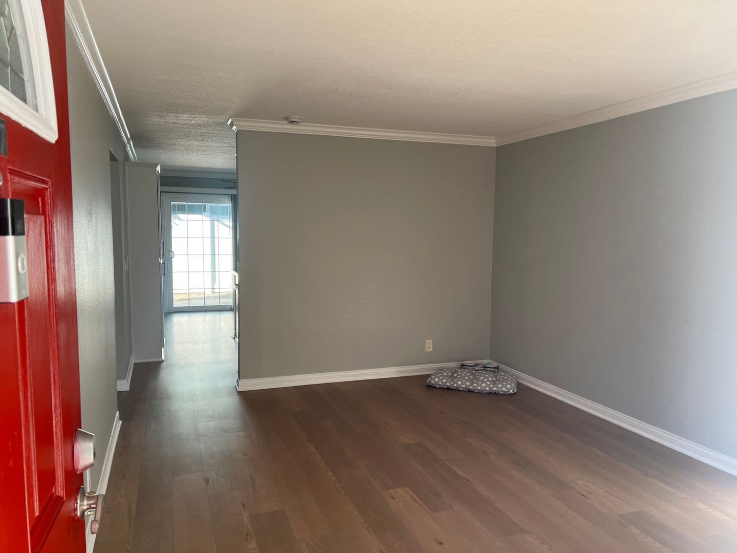Anaheim Apartment: 2704 W. Ball Road