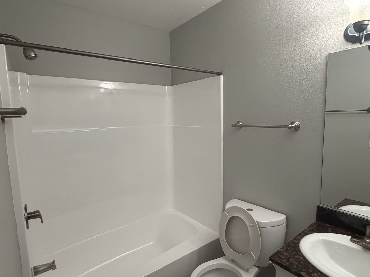 Norwalk Apartment: 12301 Studebaker Road
