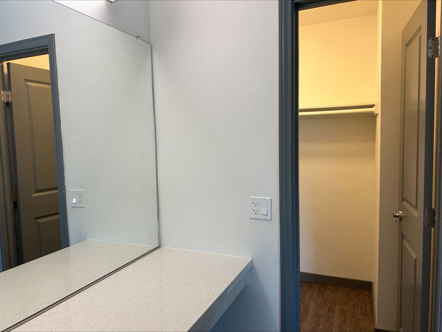 Fullerton Apartment: 2656 Associated Road