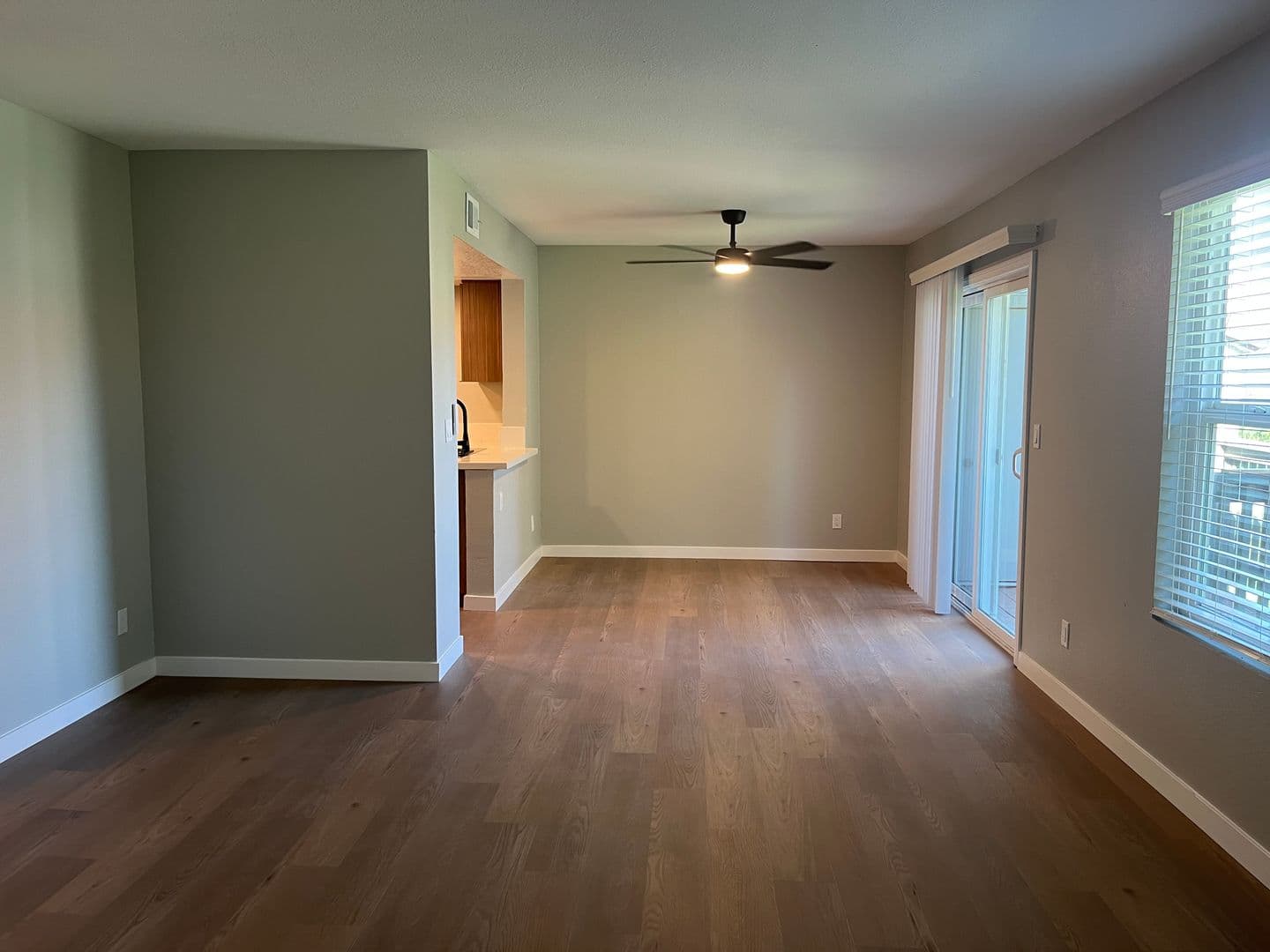 Riverside Apartment: 3957 Pierce Street