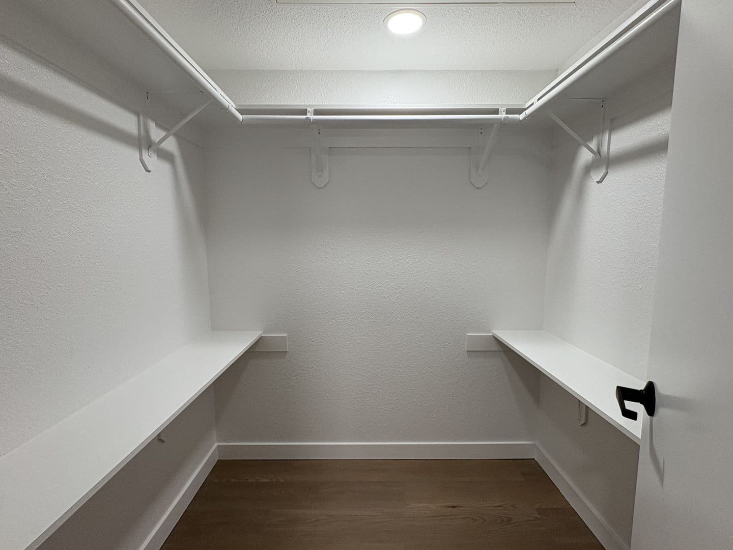 Costa Mesa Apartment: 2855 Pinecreek Drive