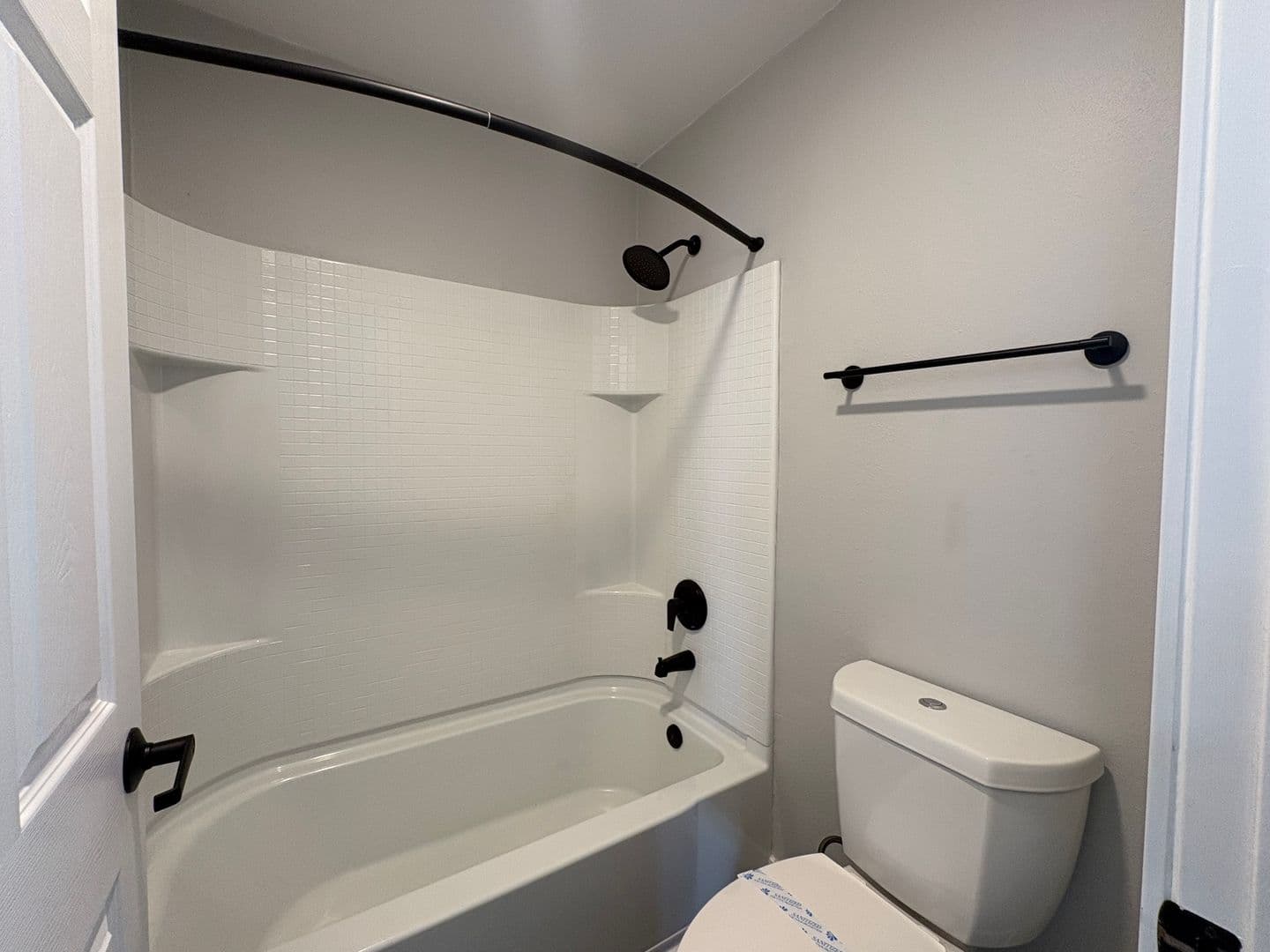 Costa Mesa Apartment: 2855 Pinecreek Drive