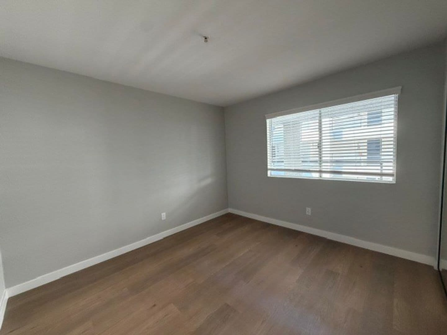 Costa Mesa Apartment: 2855 Pinecreek Drive