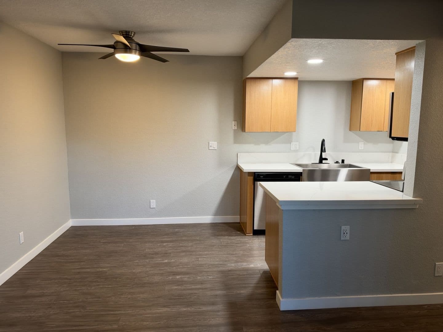 Riverside Apartment: 3900 Fir Tree Drive