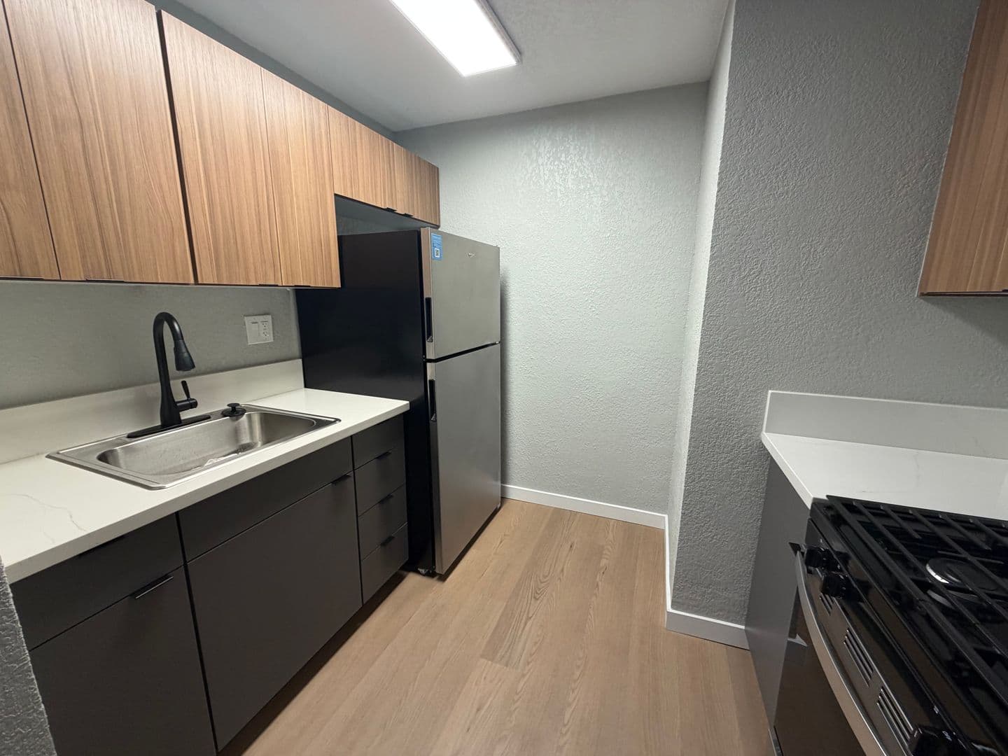 Lakewood Apartment: 4907 1/4 Hayter Avenue