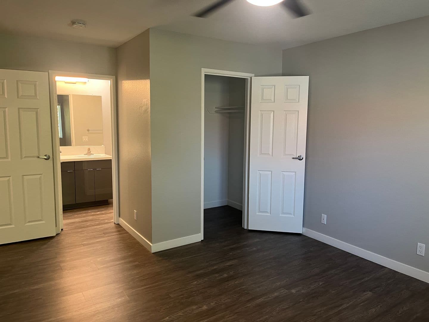 Riverside Apartment: 3957 Pierce Street