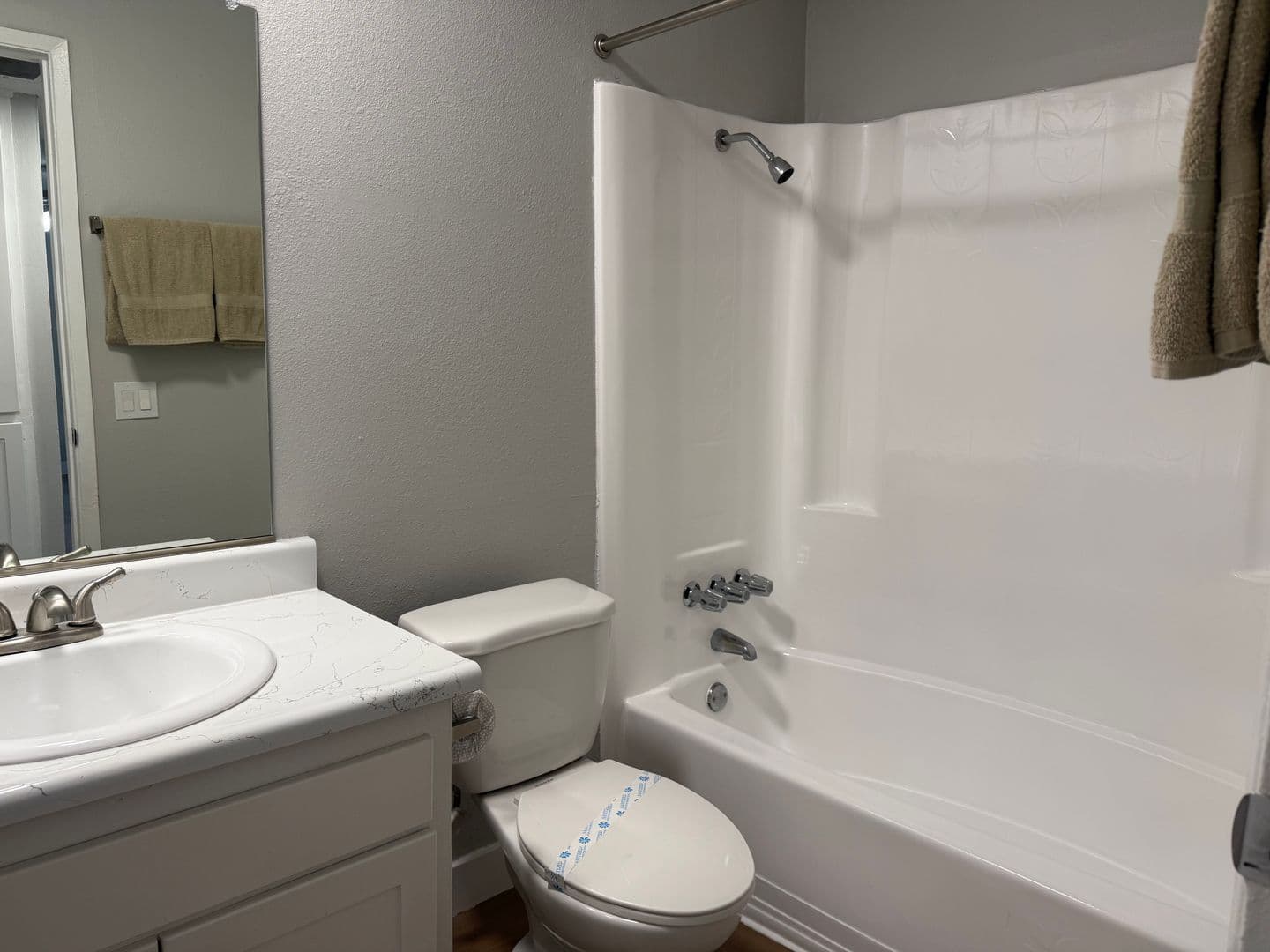 Ontario Apartment: 1352 West 5th Street