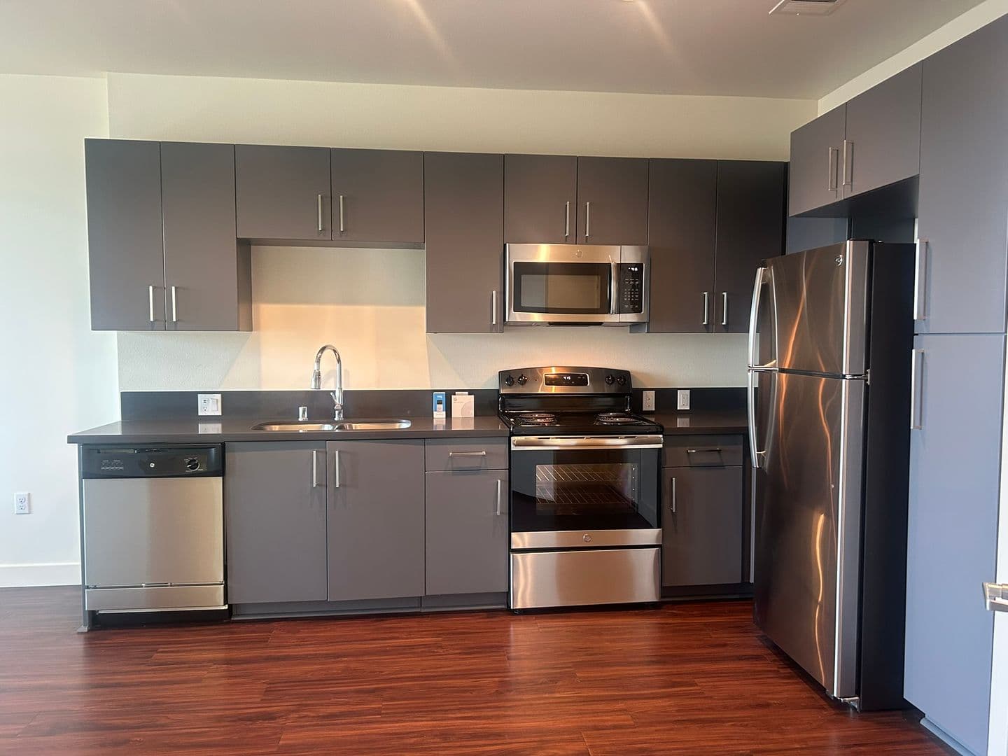 Riverside Apartment: 3050 Mission Inn Avenue