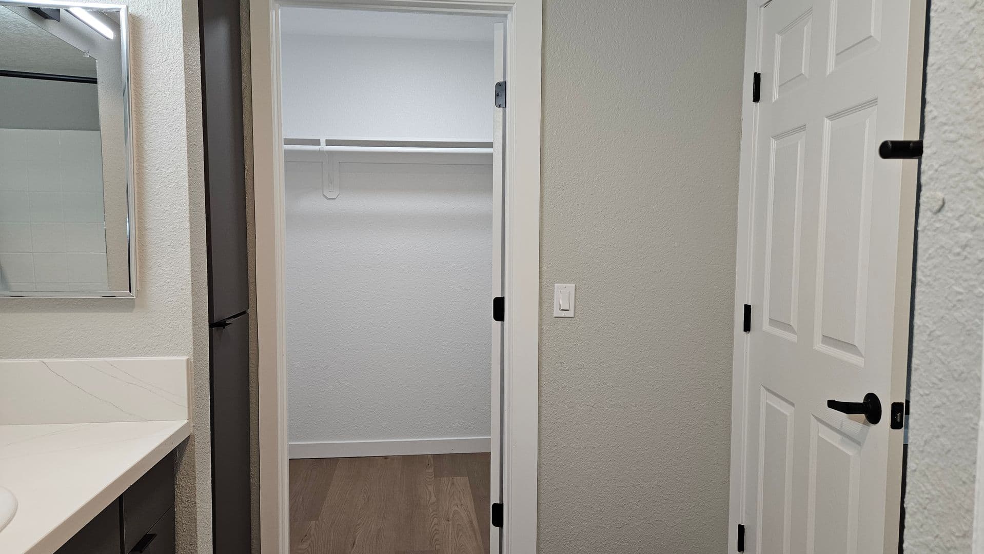 Lake Forest Apartment: 21011 Osterman Road