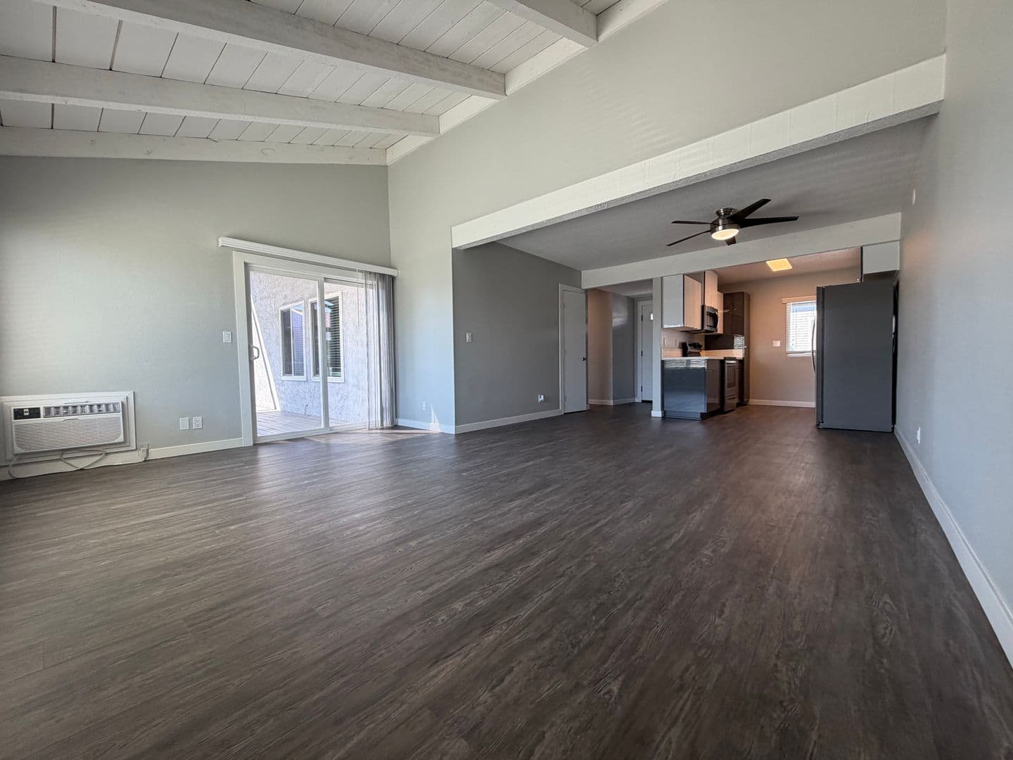 Westminster Apartment: 14221 Edwards Street