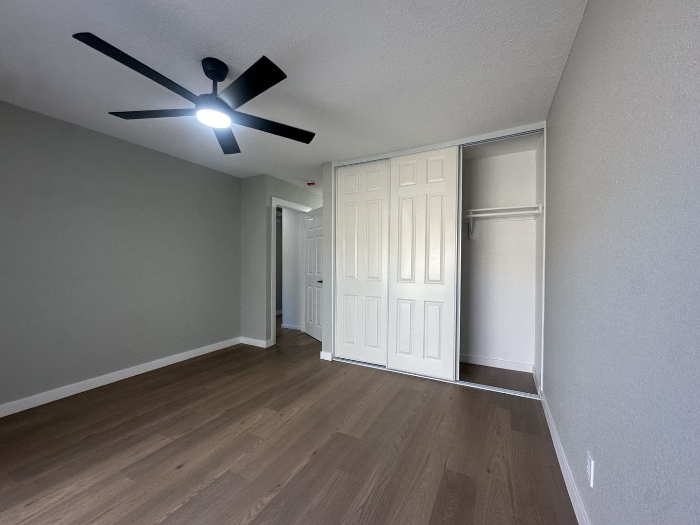 Rowland Heights Apartment: 1900 Fullerton Rd.