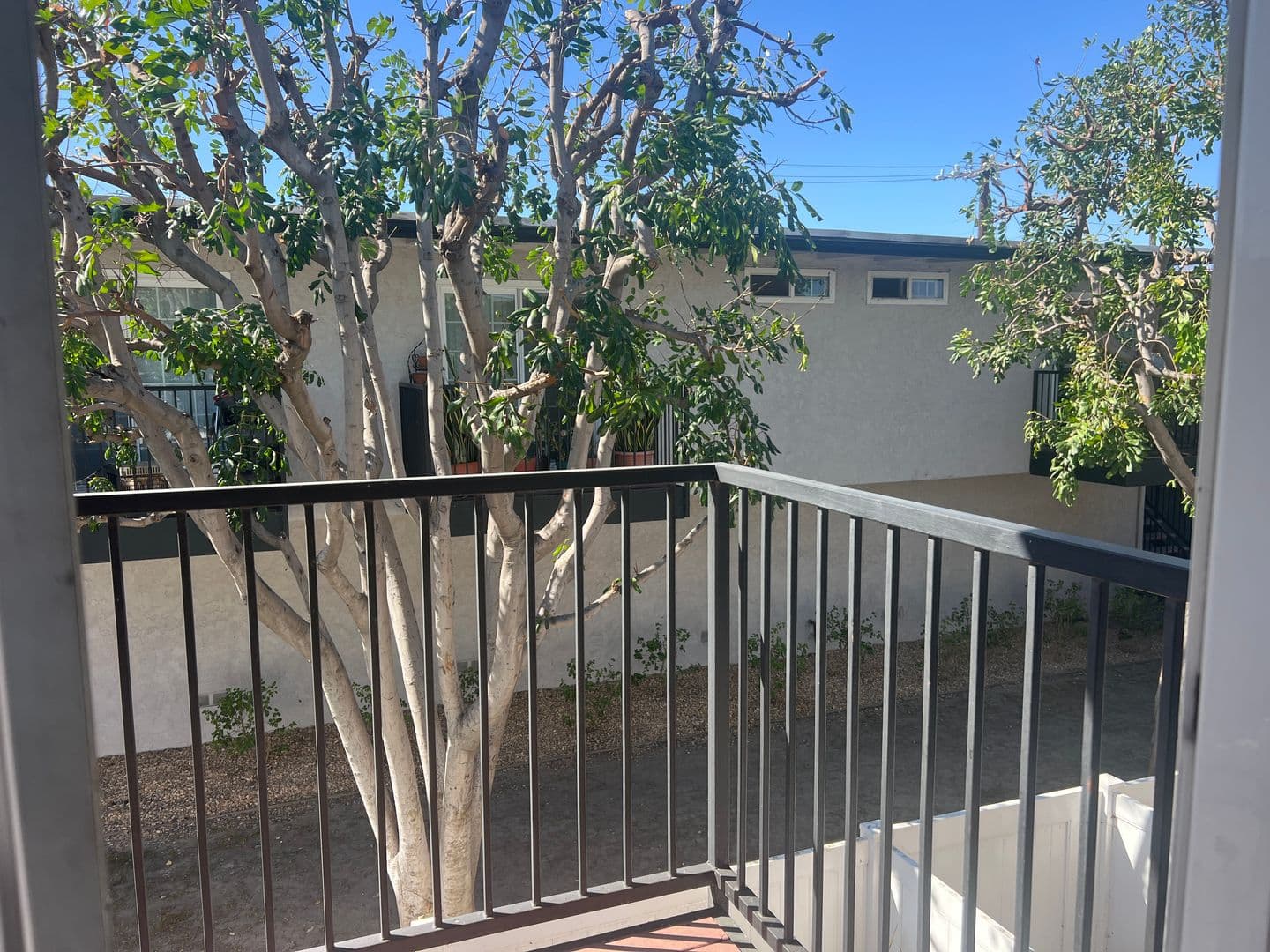 Santa Ana Apartment: 2701 W. McFadden Ave.