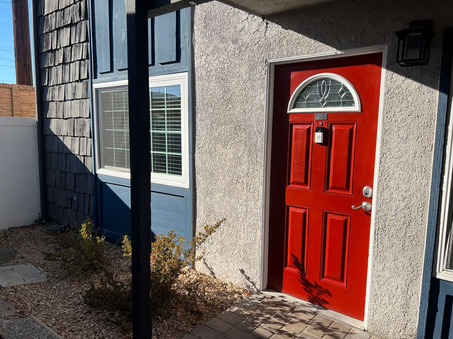 Anaheim Apartment: 2704 W. Ball Road