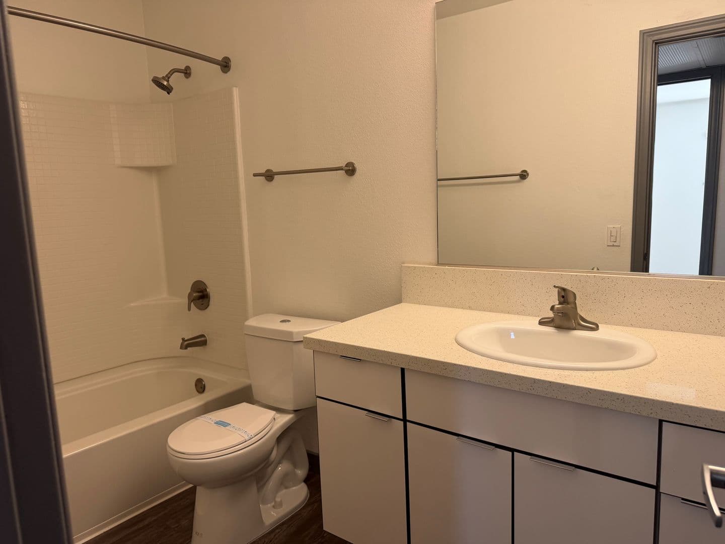 Fullerton Apartment: 2656 Associated Road