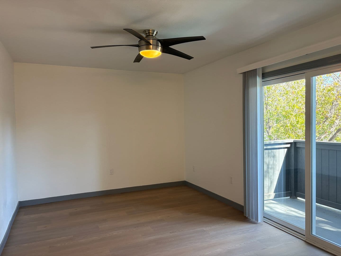 Fullerton Apartment: 2656 Associated Road