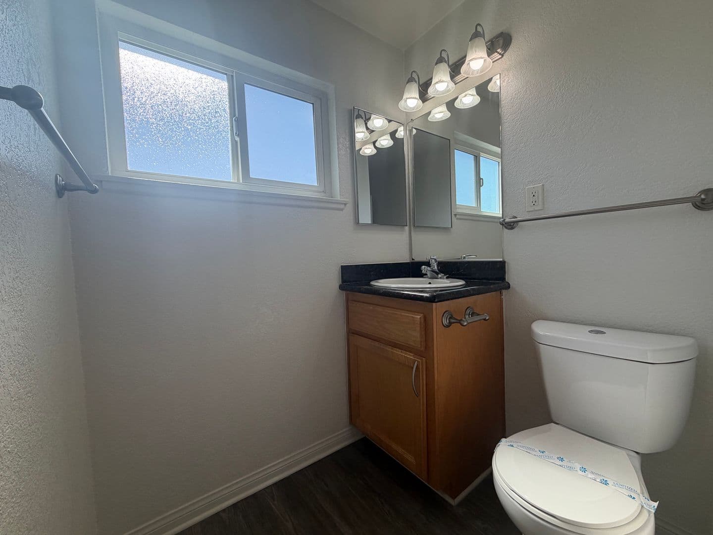 Lakewood Apartment: 4907 1/4 Hayter Avenue
