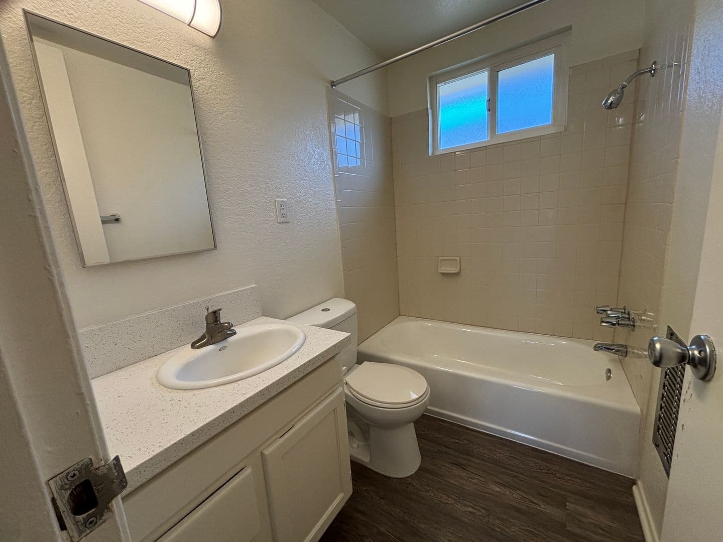 Lakewood Apartment: 4907 1/4 Hayter Avenue