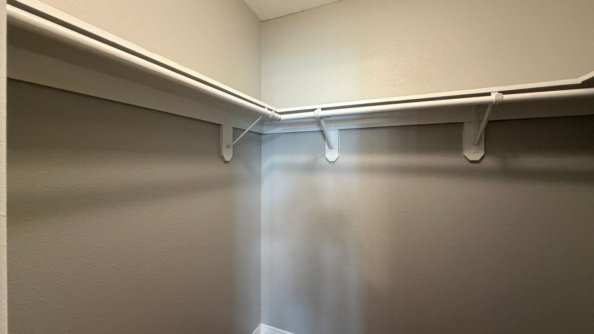 Santa Ana Apartment: 805 W. Stevens Avenue