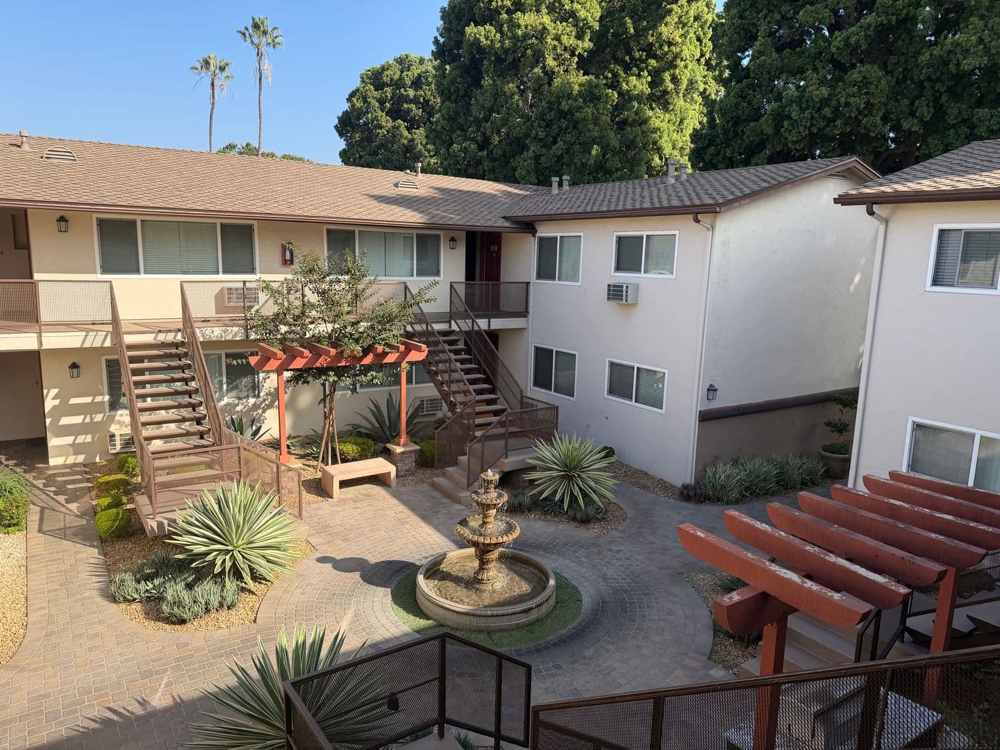 Lakewood Apartment: 4907 1/4 Hayter Avenue