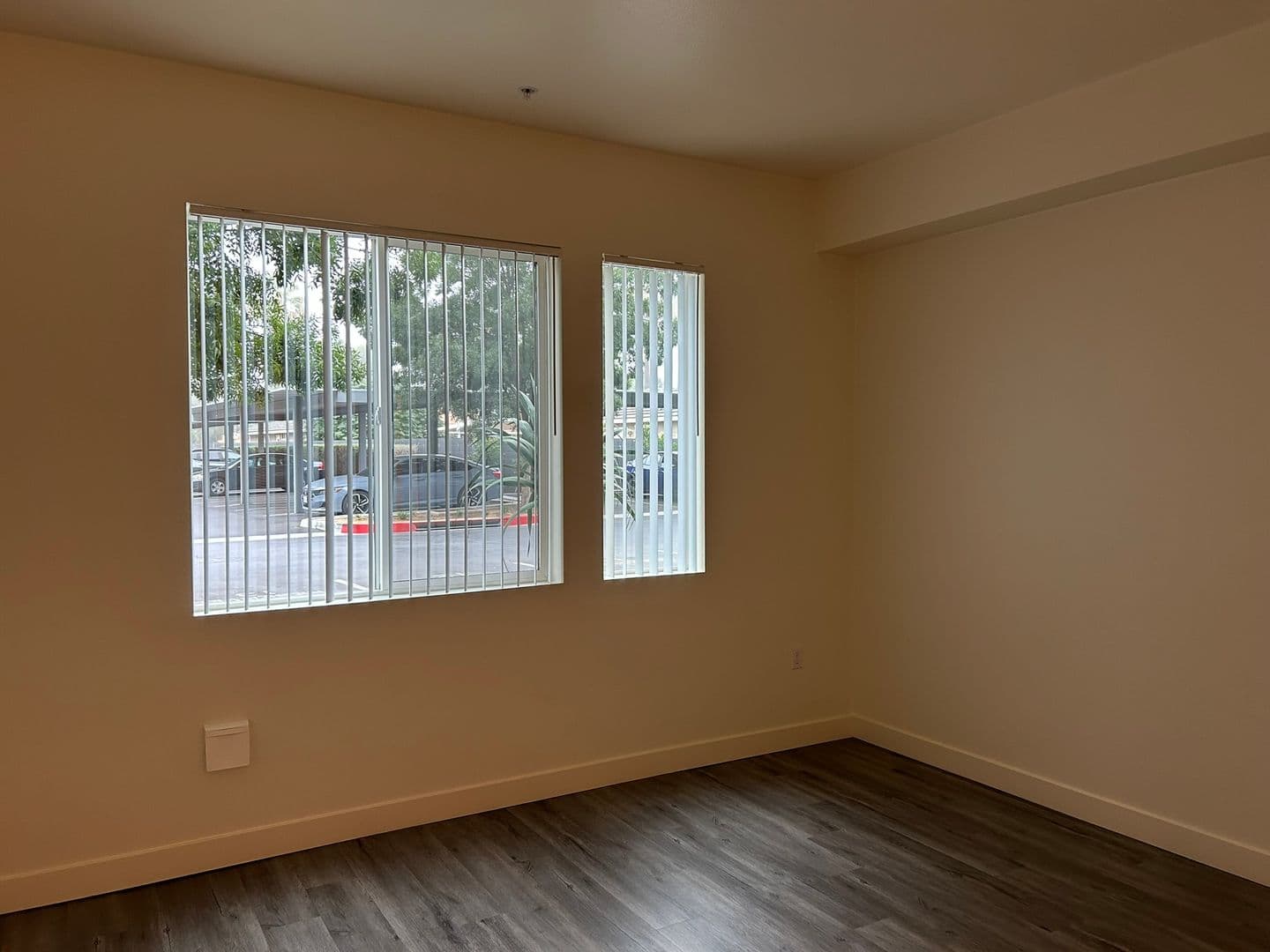 Riverside Apartment: 3050 Mission Inn Avenue