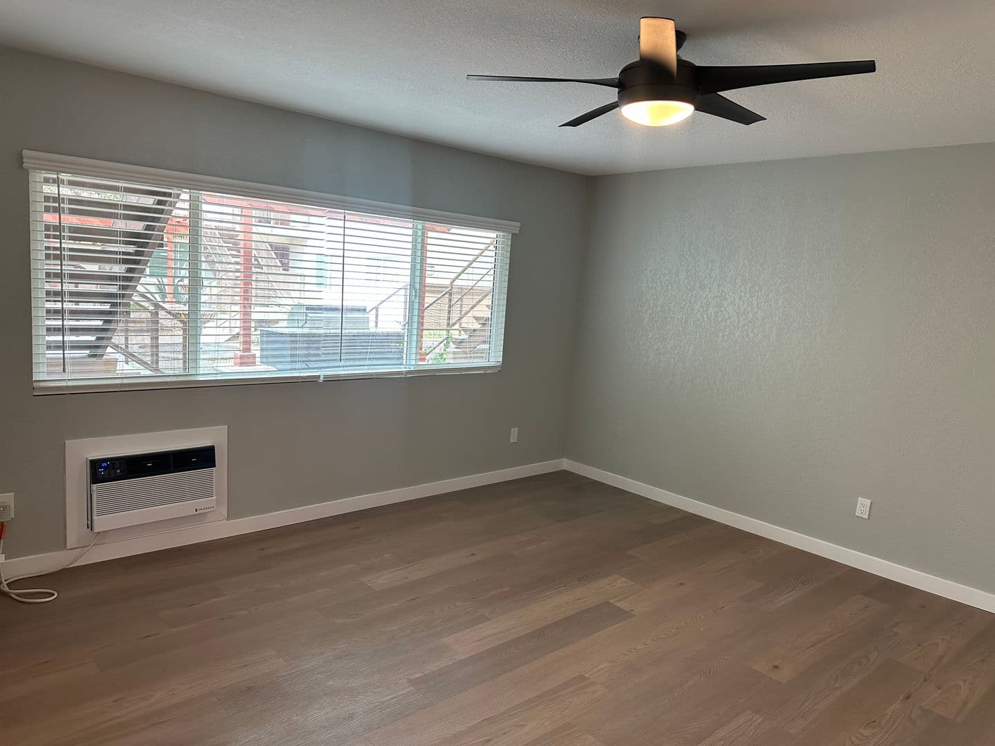 Lakewood Apartment: 4907 1/4 Hayter Avenue
