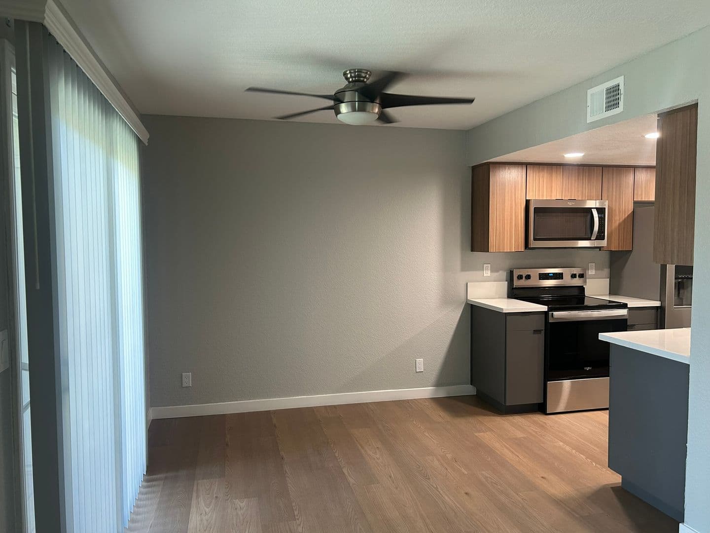 Riverside Apartment: 3957 Pierce Street