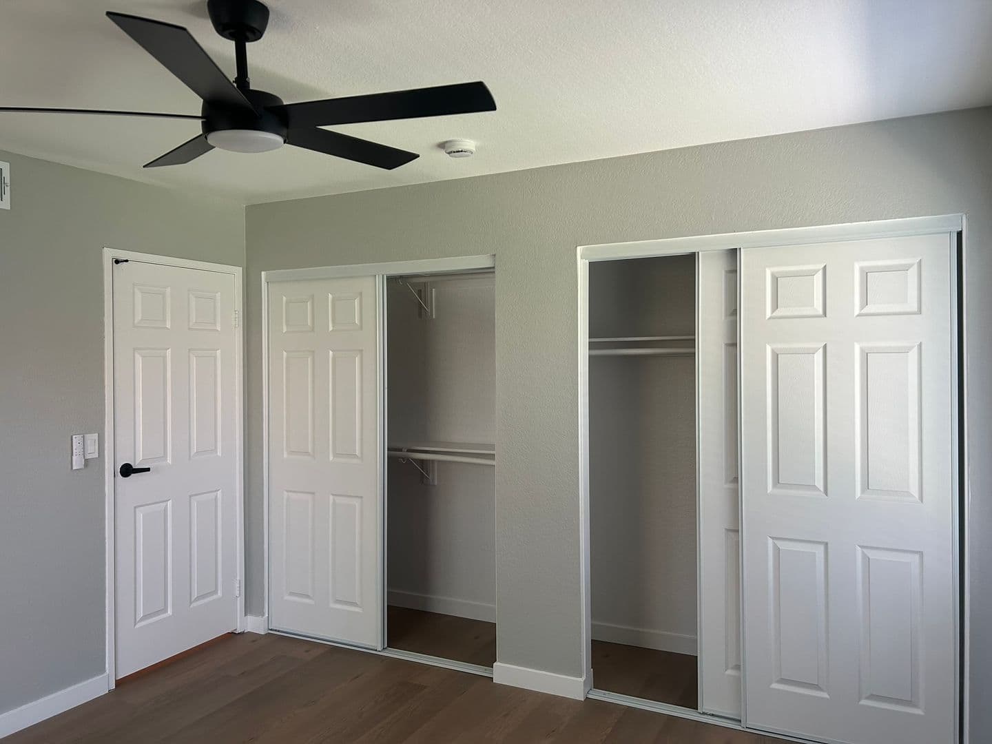 Riverside Apartment: 3957 Pierce Street