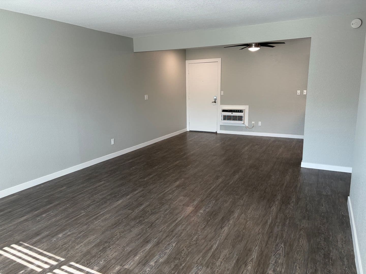 Anaheim Apartment: 120 S. Grand Avenue
