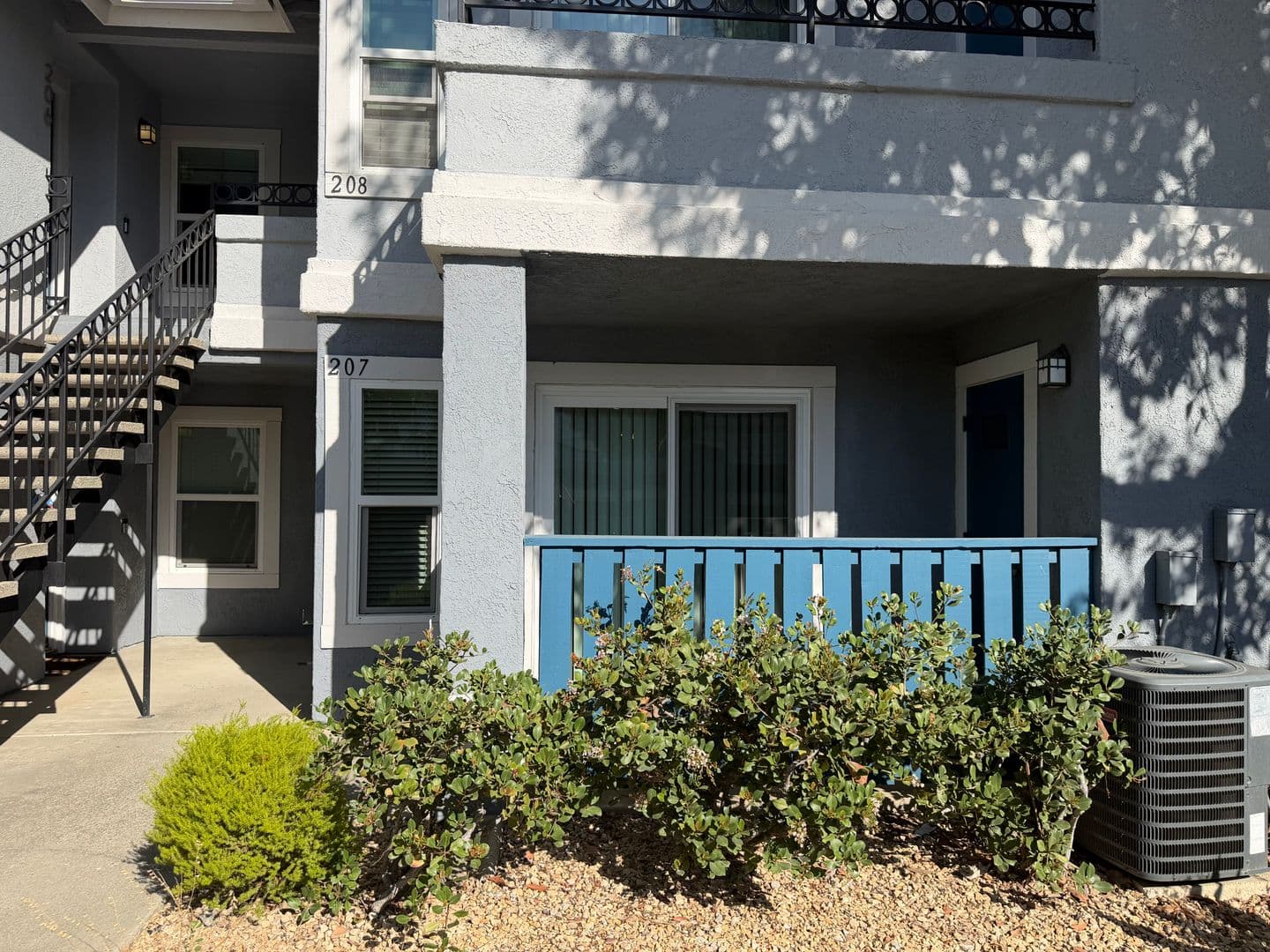 Azusa Apartment: 950 W. Sierra Madre Avenue