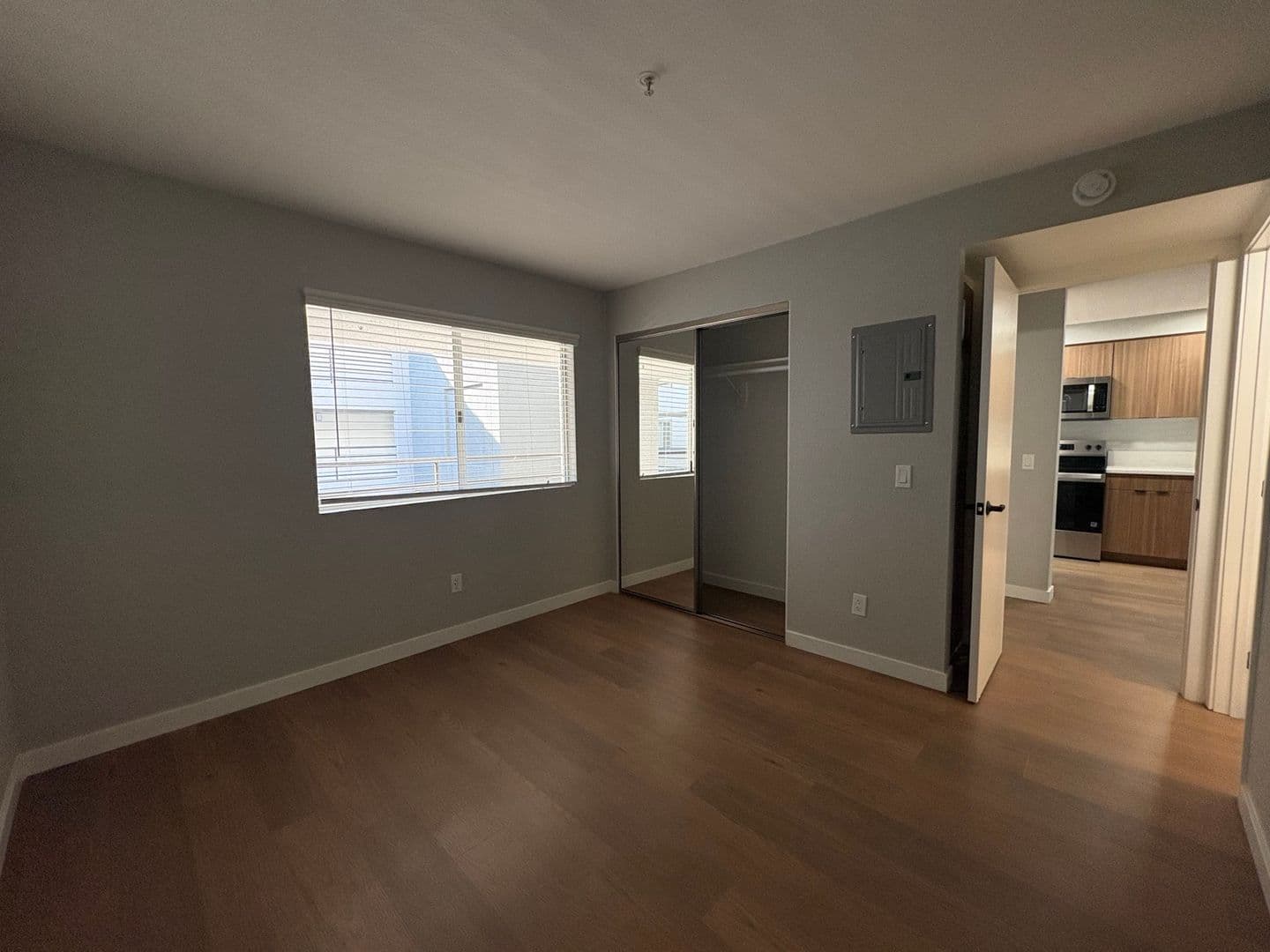 Costa Mesa Apartment: 2855 Pinecreek Drive