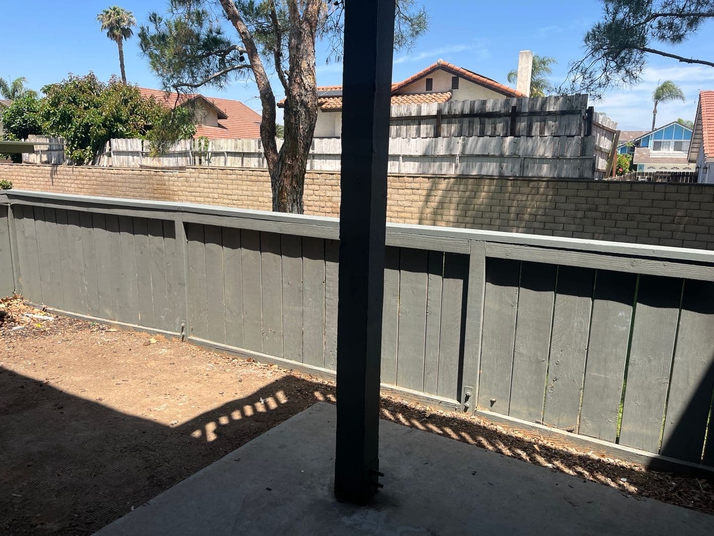 Riverside Apartment: 3957 Pierce Street