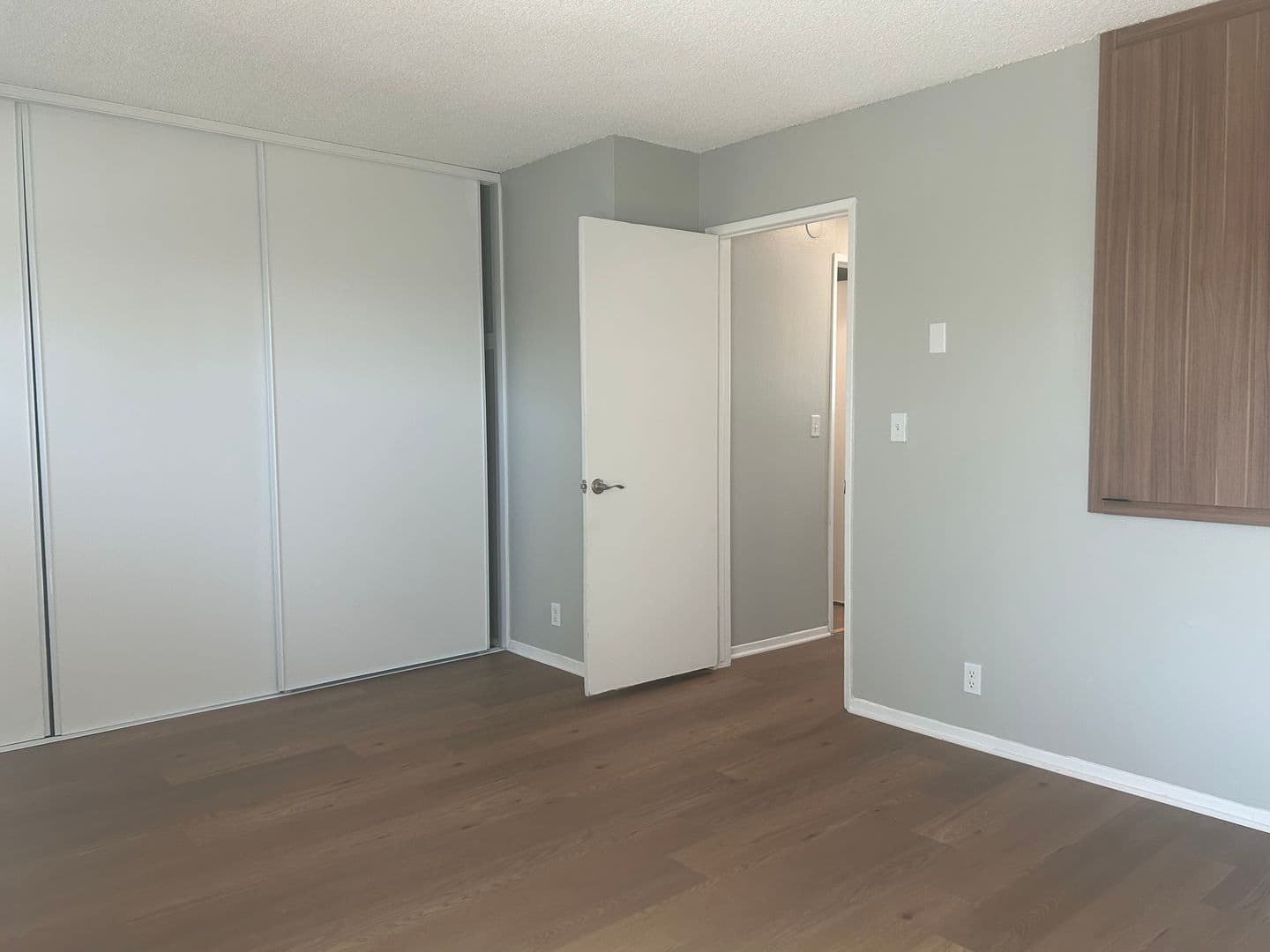 Santa Ana Apartment: 811 S. Fairview
