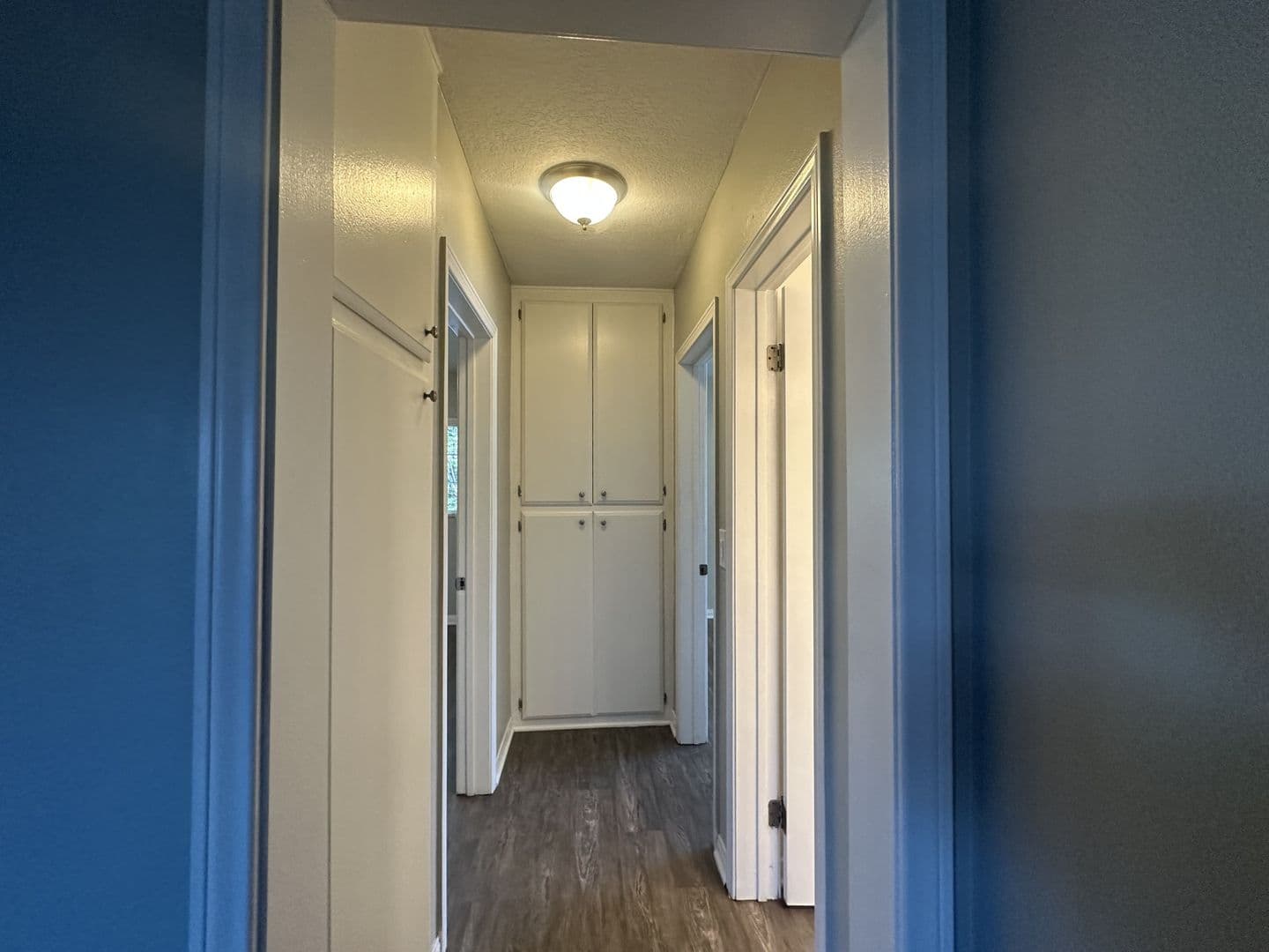 Paramount Apartment: 15940 Indiana Avenue