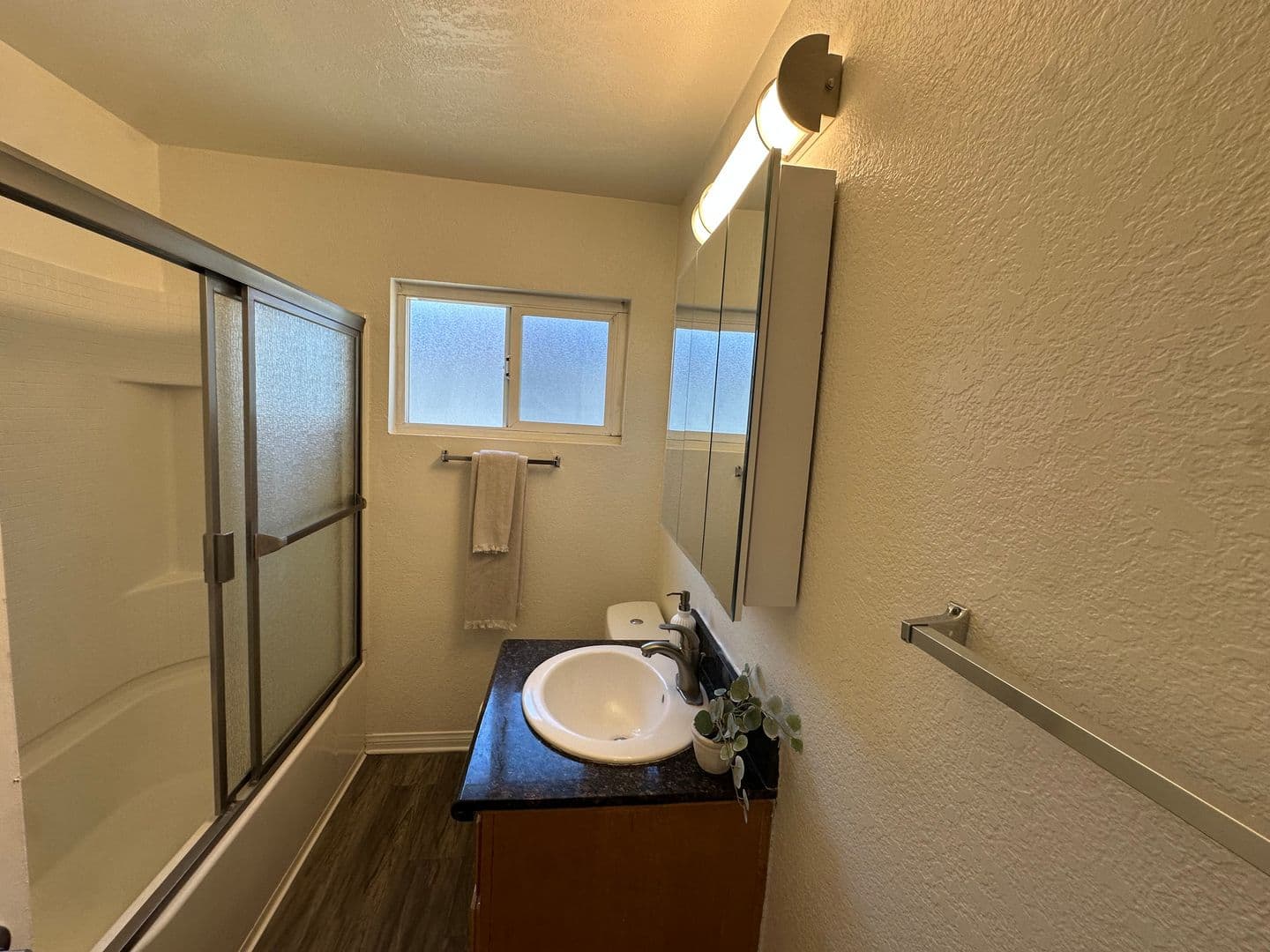 Lakewood Apartment: 4907 1/4 Hayter Avenue