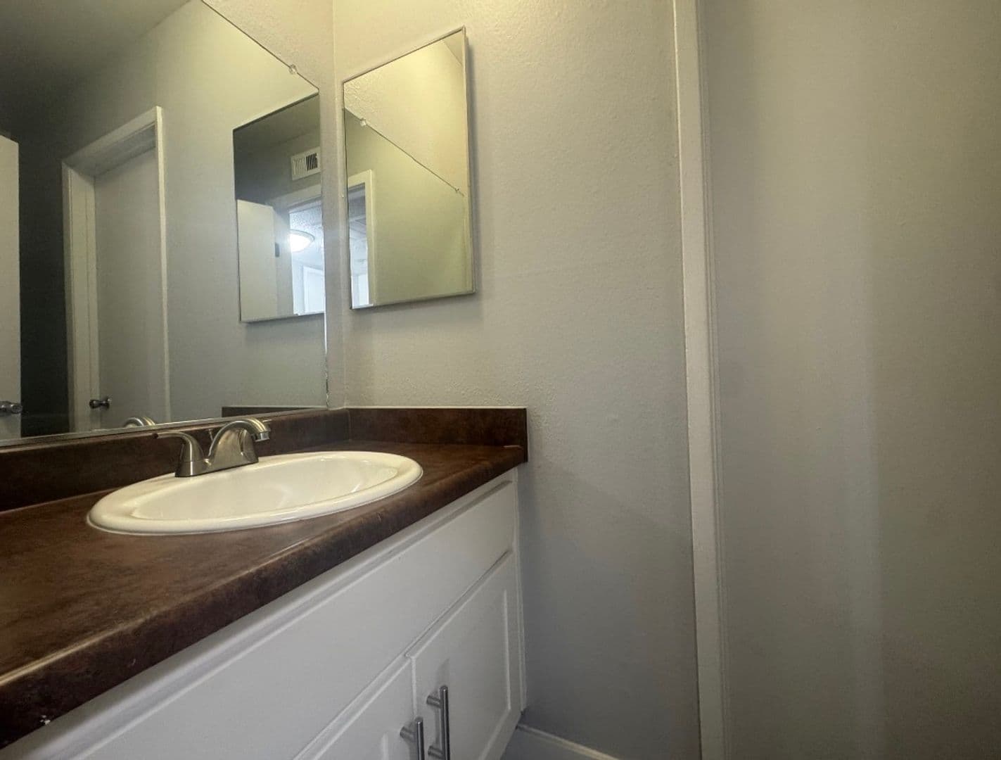 Ontario Apartment: 1352 West 5th Street