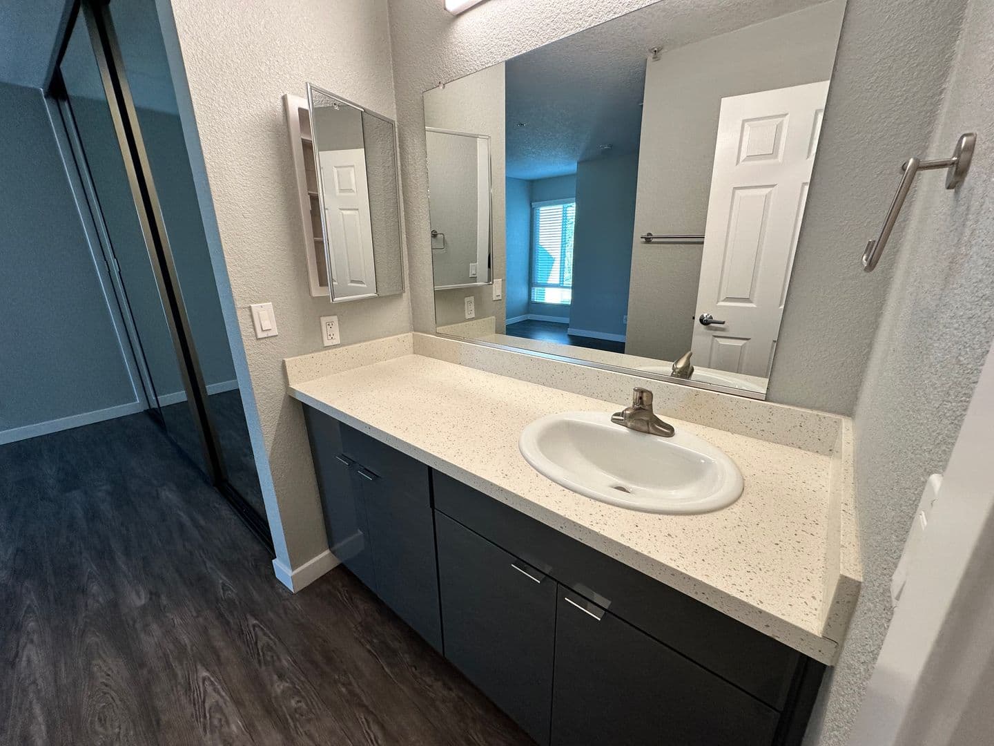 Santa Ana Apartment: 2111 W. 17th Street
