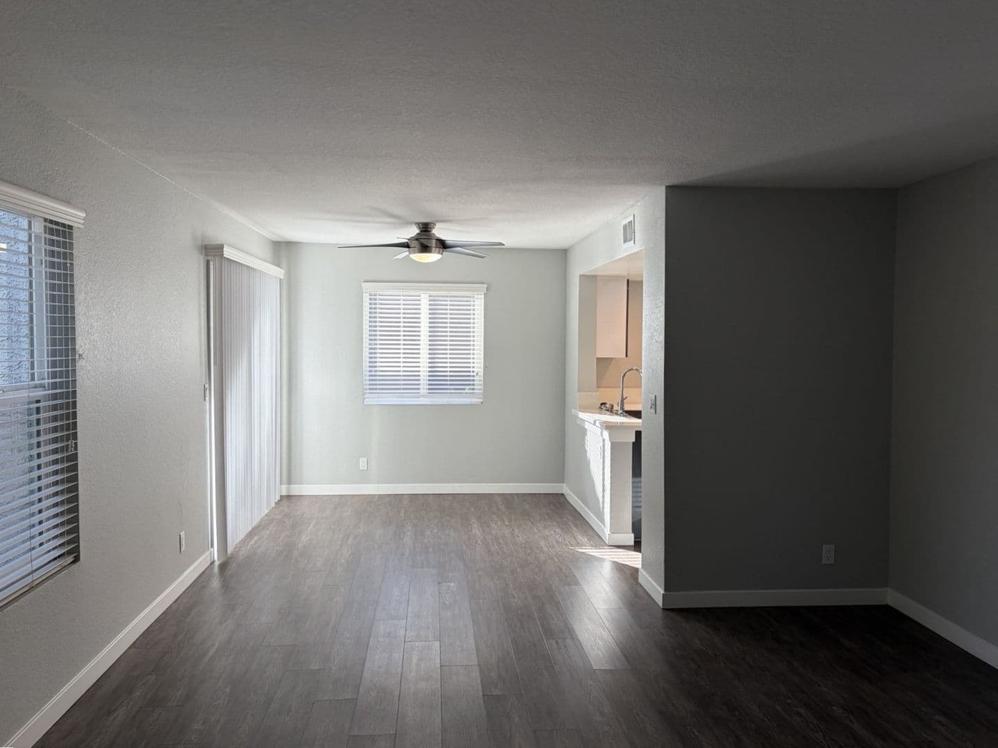 Riverside Apartment: 3957 Pierce Street