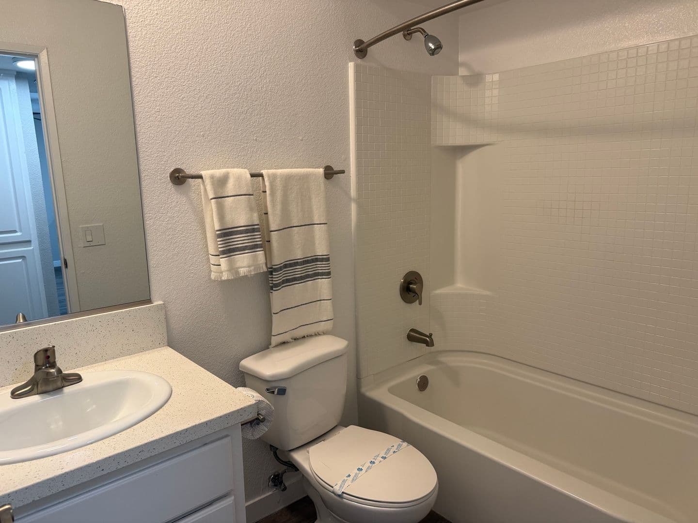 Ontario Apartment: 1352 West 5th Street