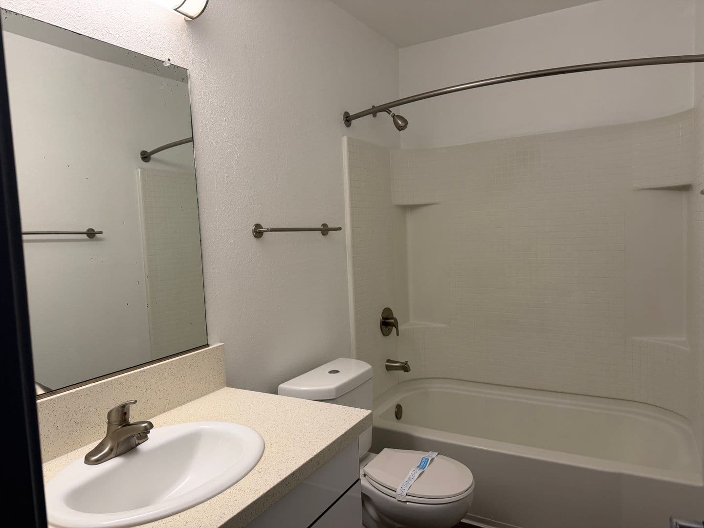 Fullerton Apartment: 2656 Associated Road