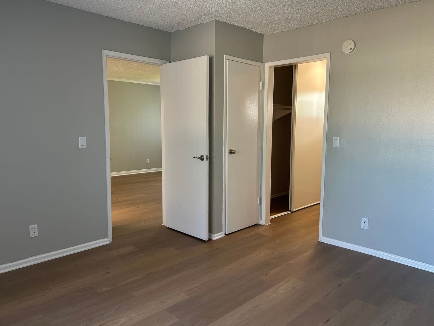 Santa Ana Apartment: 811 S. Fairview