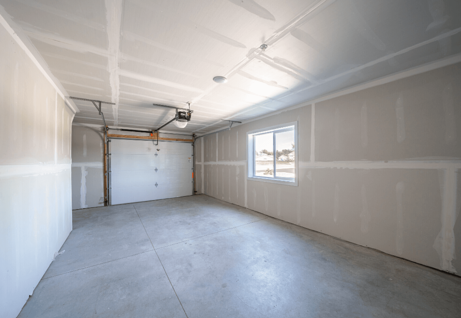 Hutchinson Townhome: 705 Century Ave SW