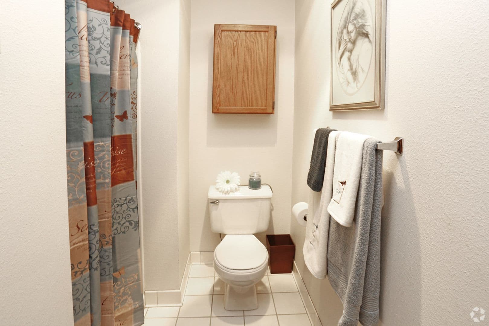 Hutchinson Townhome: 705 Century Ave SW