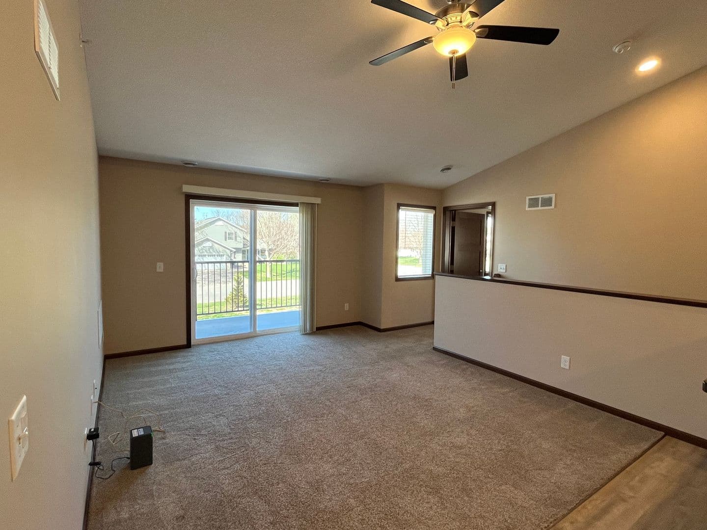 Hutchinson Townhome: 705 Century Ave SW